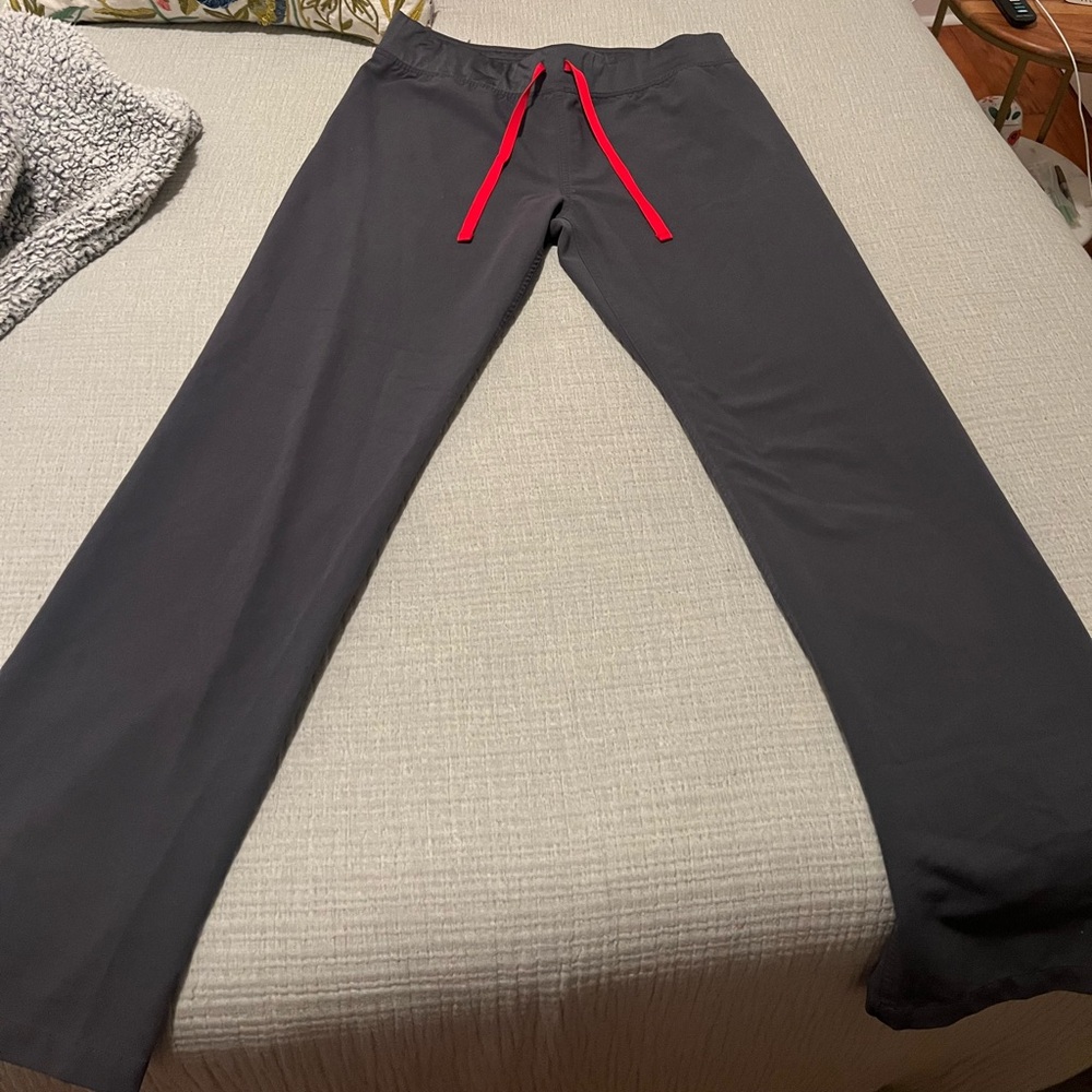 FIGS Charcoal grey limited edition color size M